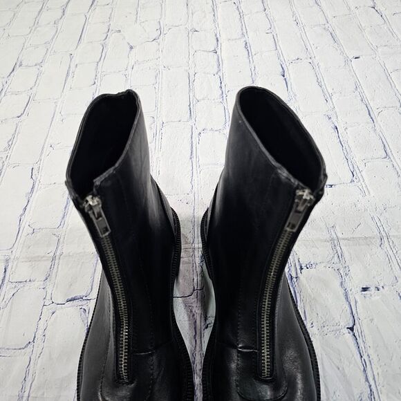 American Eagle Black Faux Leather Ankle Boots Booties Shoes Front Zip SZ 8.5 - Picture 3 of 12